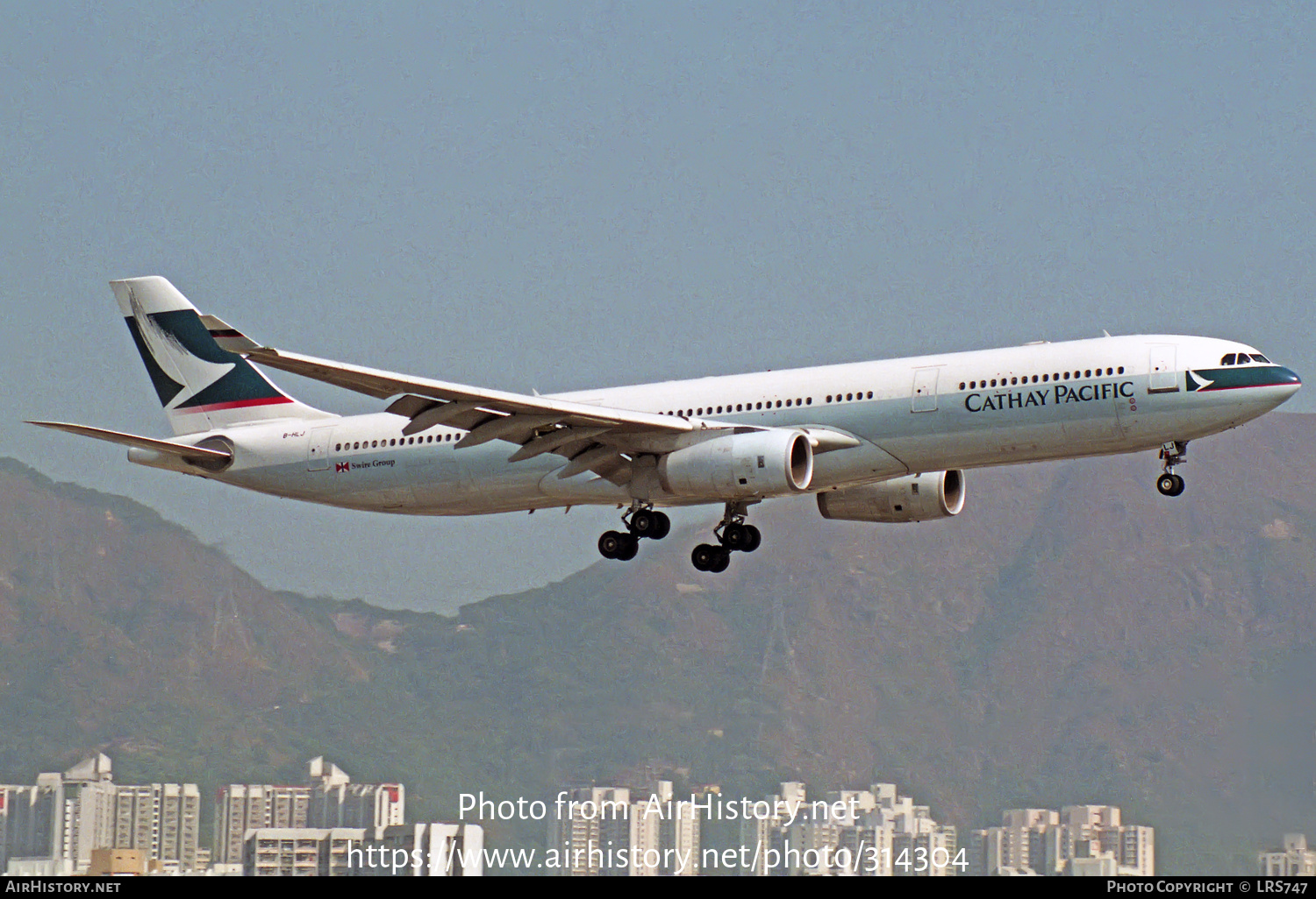 Aircraft Photo of B-HLJ | Airbus A330-301 | Cathay Pacific Airways | AirHistory.net #314304