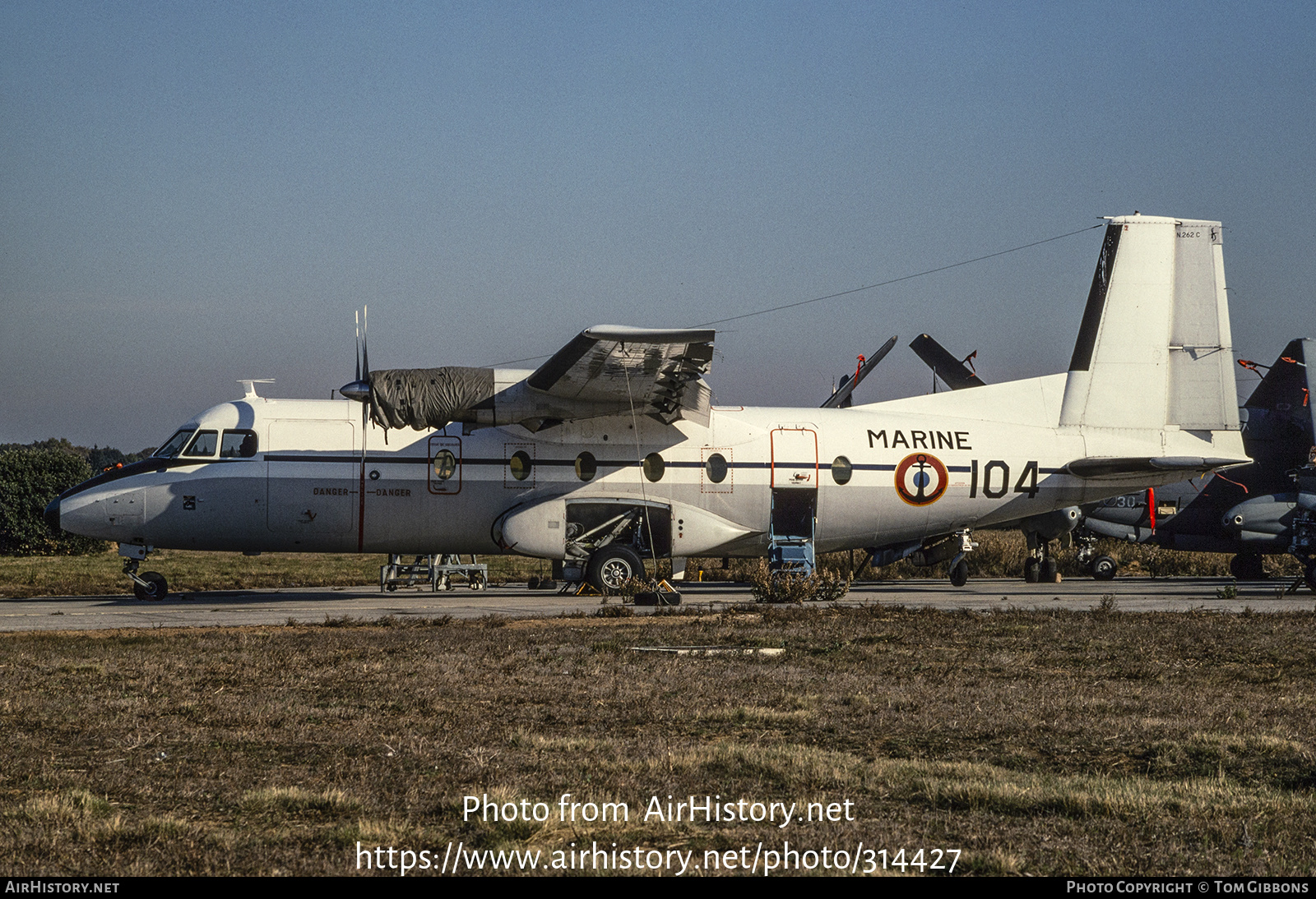 Aircraft Photo of 104 | Aerospatiale N-262C-67 Fregate | France - Navy | AirHistory.net #314427