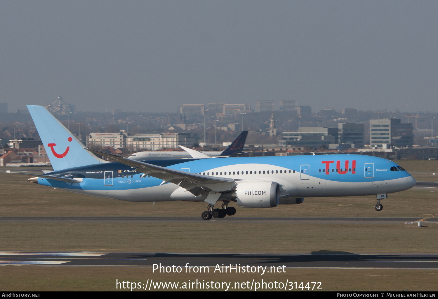 Aircraft Photo of OO-JDL | Boeing 787-8 Dreamliner | TUI | AirHistory.net #314472