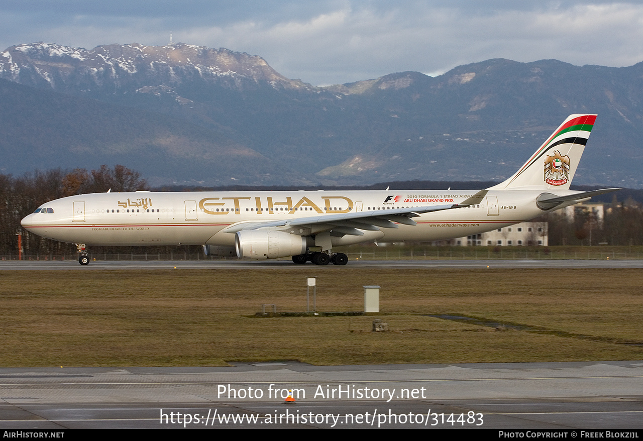 Aircraft Photo of A6-AFB | Airbus A330-343 | Etihad Airways | AirHistory.net #314483