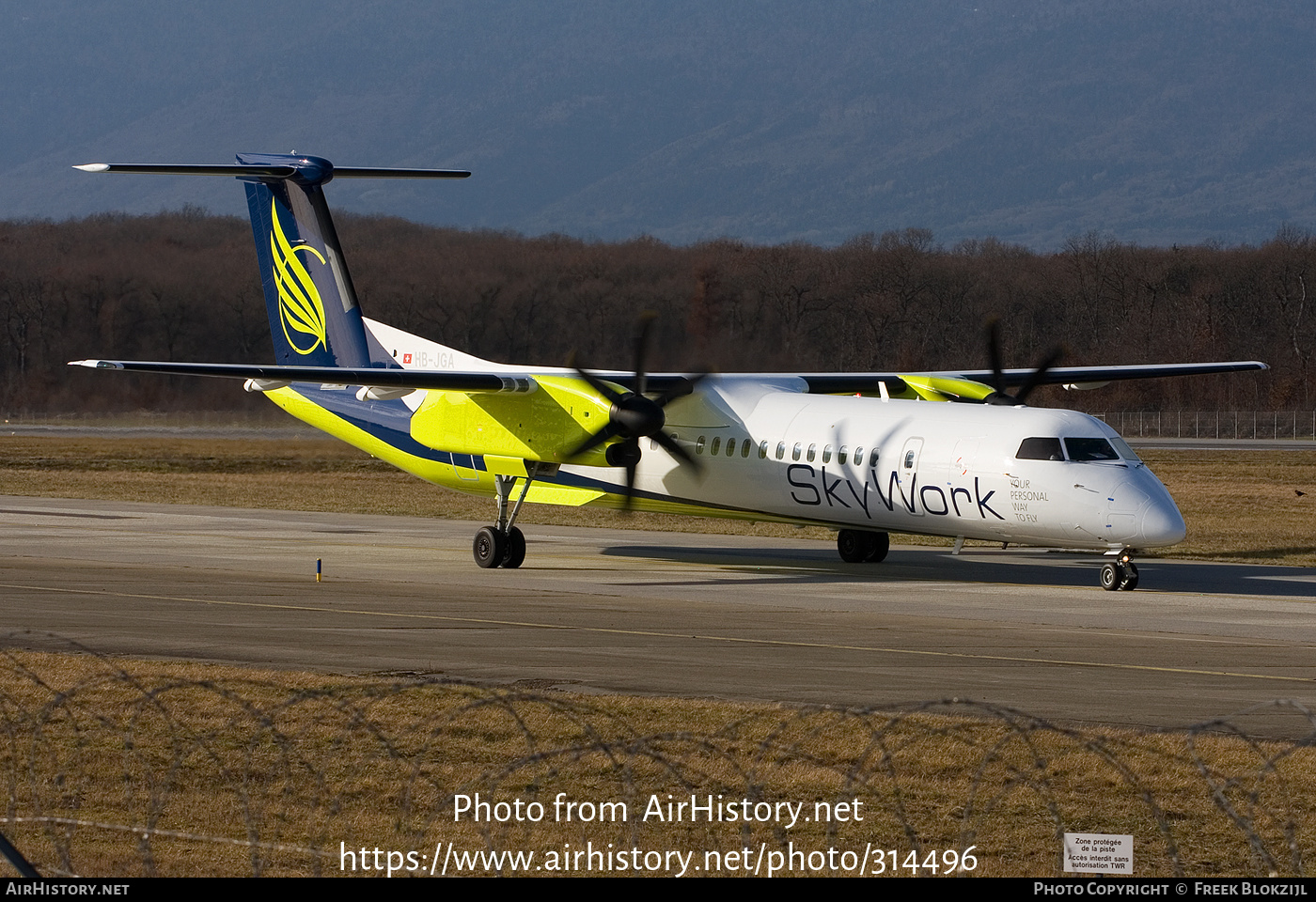 Aircraft Photo of HB-JGA | Bombardier DHC-8-402 Dash 8 | SkyWork Airlines | AirHistory.net #314496