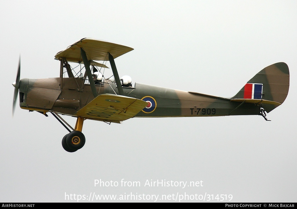 Aircraft Photo of G-ANON / T7909 | De Havilland D.H. 82A Tiger Moth II | UK - Air Force | AirHistory.net #314519