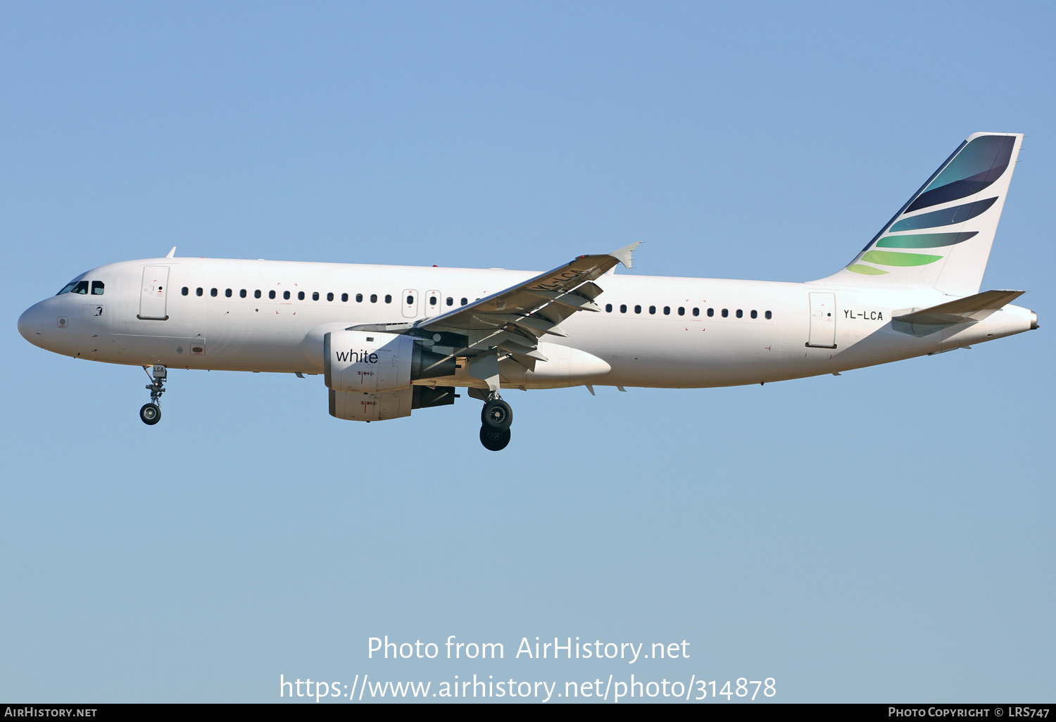 Aircraft Photo of YL-LCA | Airbus A320-211 | White Airways | AirHistory.net #314878