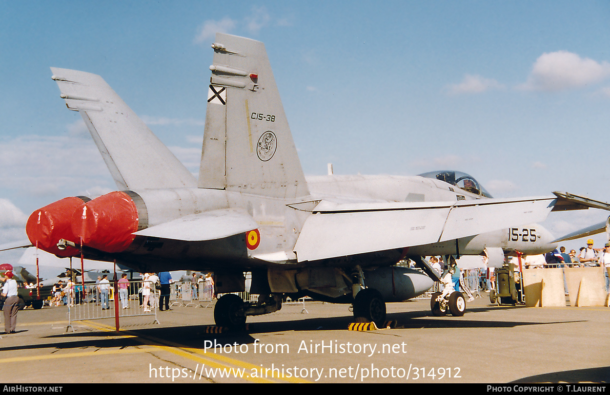 Aircraft Photo of C.15-38 | McDonnell Douglas EF-18M Hornet | Spain - Air Force | AirHistory.net #314912