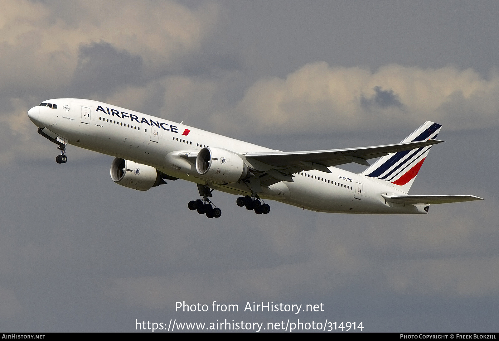 Aircraft Photo of F-GSPD | Boeing 777-228/ER | Air France | AirHistory ...