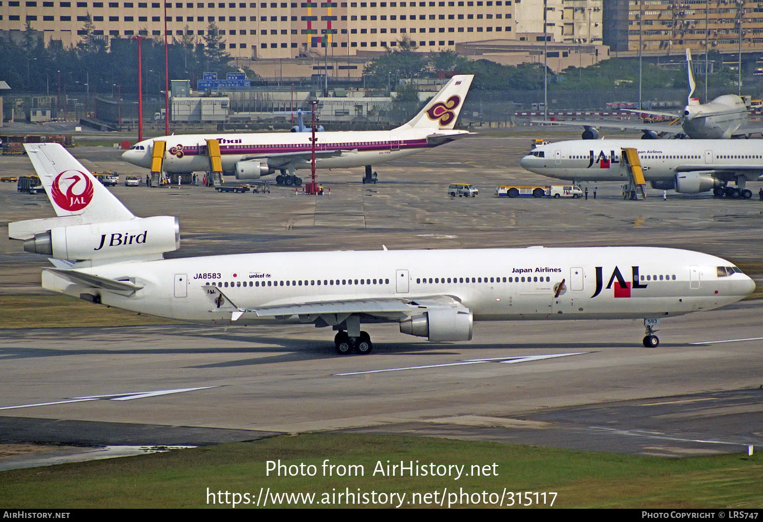 Aircraft Photo of JA8583 | McDonnell Douglas MD-11 | Japan Airlines - JAL | AirHistory.net #315117