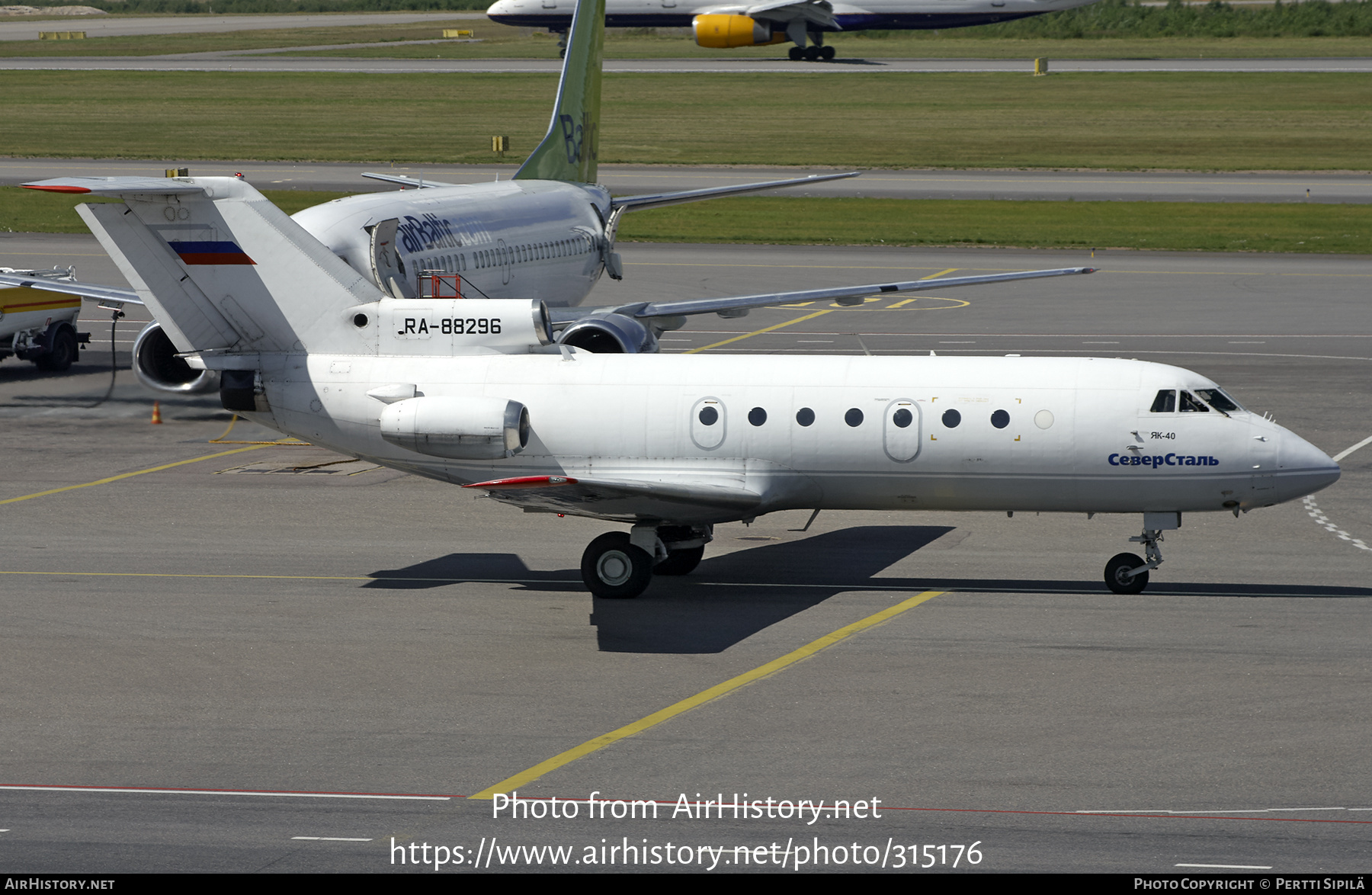 Aircraft Photo of RA-88296 | Yakovlev Yak-40 | Severstal Avia | AirHistory.net #315176