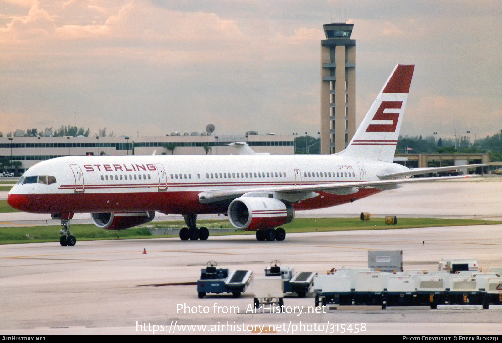 Aircraft Photo of OY-SHA | Boeing 757-2J4 | Sterling Airways | AirHistory.net #315458