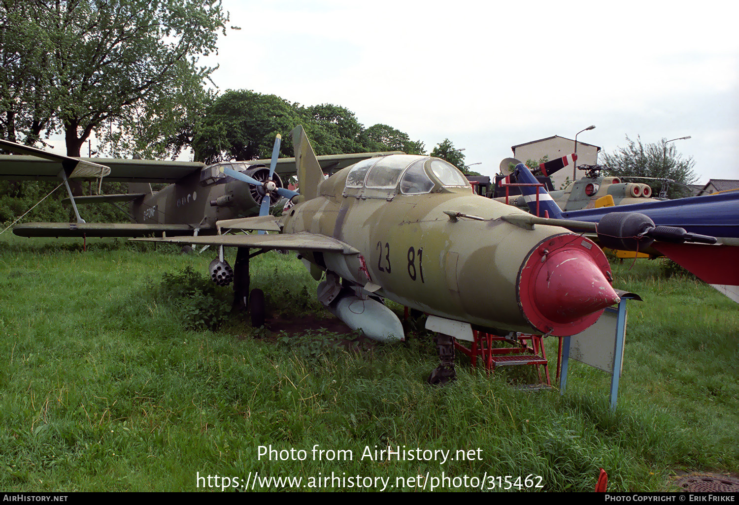 Aircraft Photo of 2381 | Mikoyan-Gurevich MiG-21UM | Germany - Air Force | AirHistory.net #315462