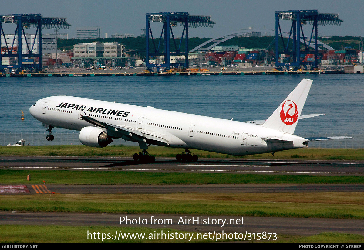 Aircraft Photo of JA8944 | Boeing 777-346 | Japan Airlines - JAL | AirHistory.net #315873