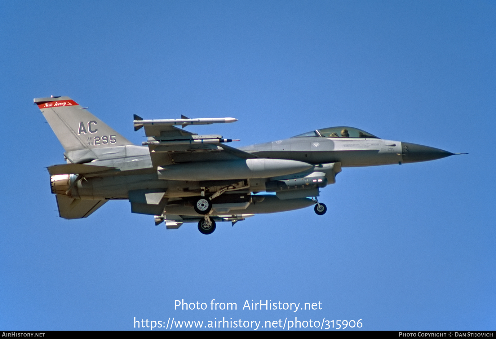 Aircraft Photo of 84-1295 / AF84-295 | General Dynamics F-16C Fighting Falcon | USA - Air Force | AirHistory.net #315906