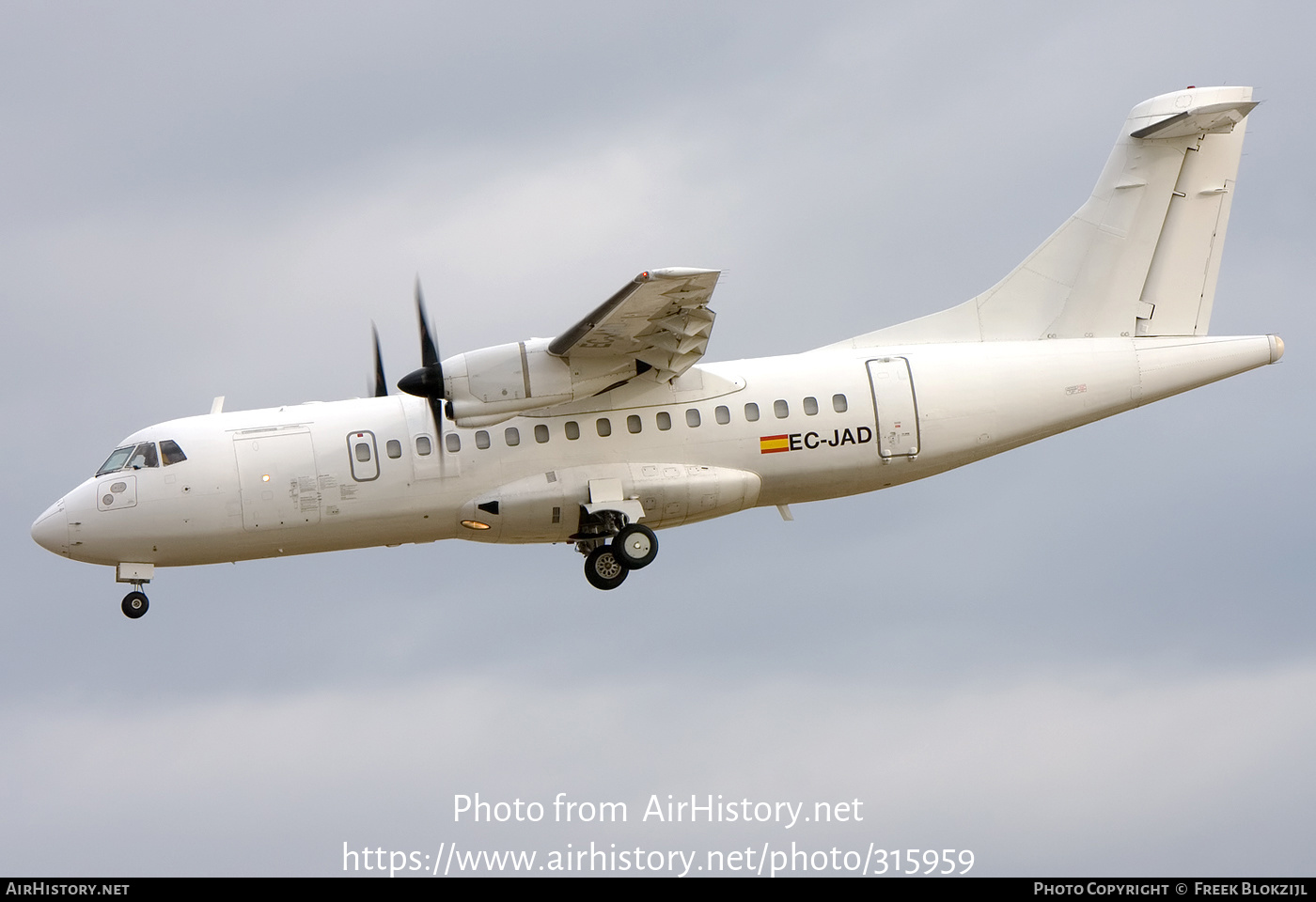 Aircraft Photo of EC-JAD | ATR ATR-42-300 | Swiftair | AirHistory.net #315959