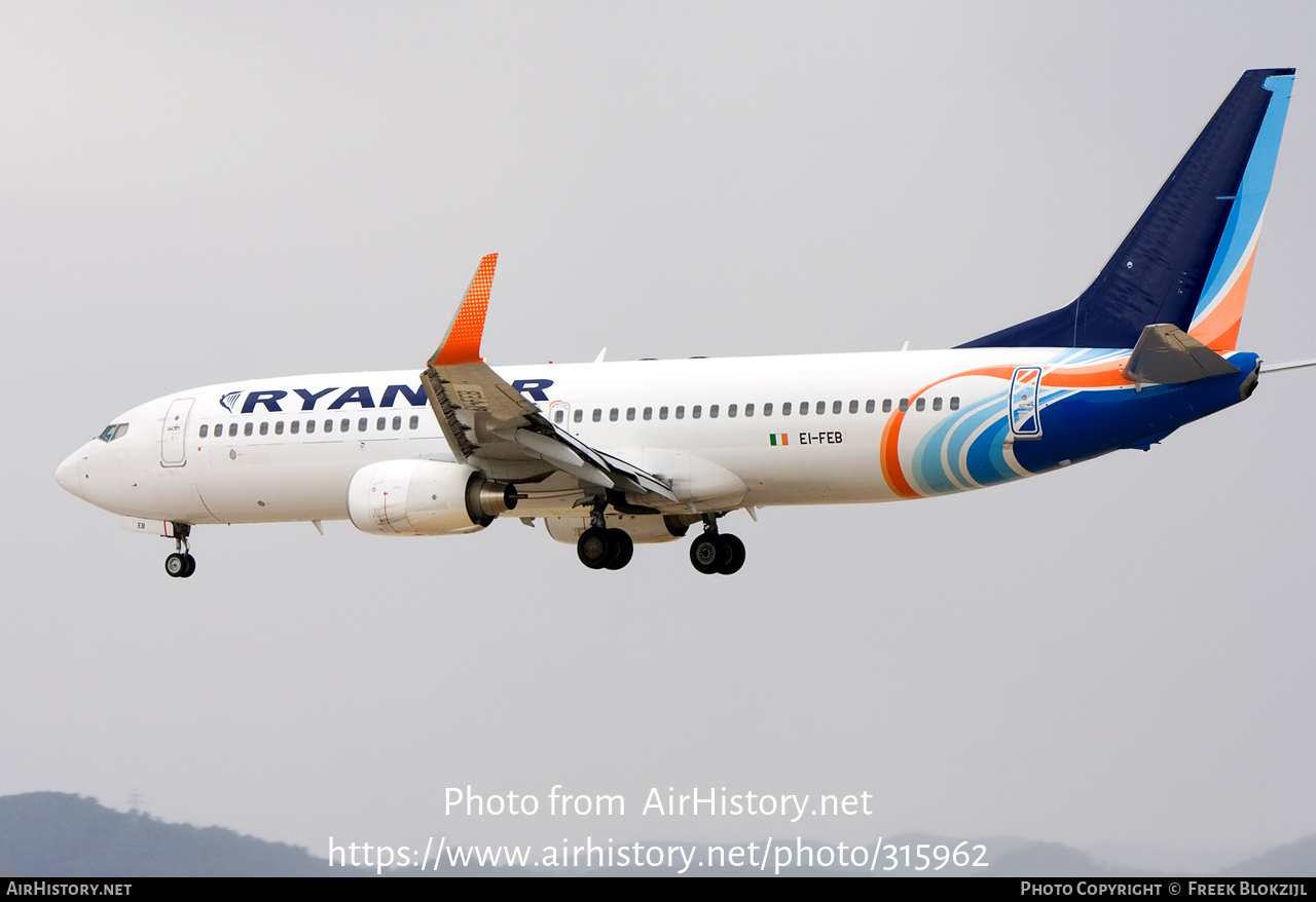 Aircraft Photo of EI-FEB | Boeing 737-8KN | Ryanair | AirHistory.net #315962