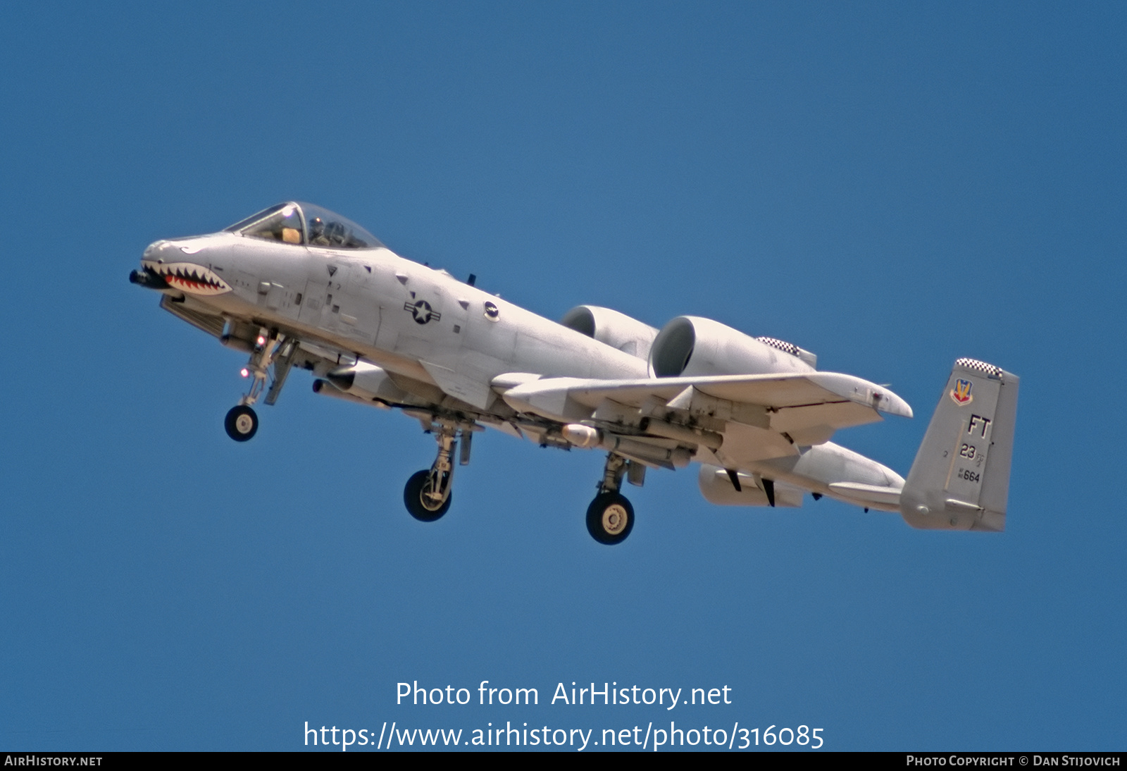 Aircraft Photo of 82-0664 / AF82-664 | Fairchild OA-10A Thunderbolt II | USA - Air Force | AirHistory.net #316085