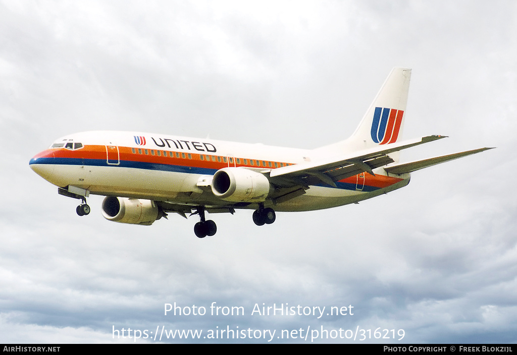 Aircraft Photo of N339UA | Boeing 737-322 | United Airlines | AirHistory.net #316219