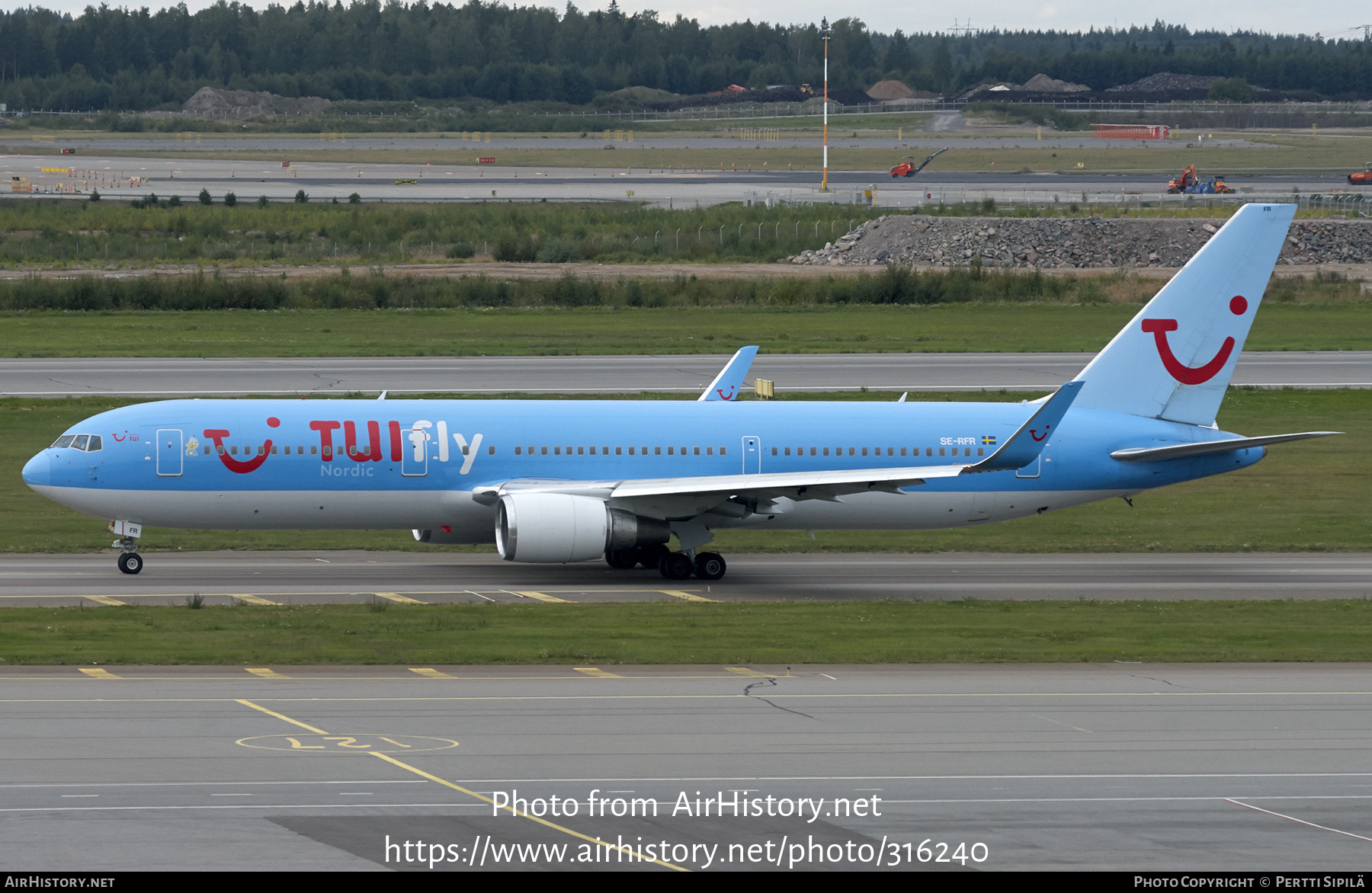 Aircraft Photo of SE-RFR | Boeing 767-38A/ER | TUIfly Nordic | AirHistory.net #316240