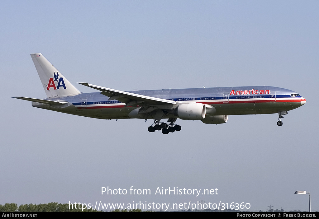 Aircraft Photo of N775AN | Boeing 777-223/ER | American Airlines | AirHistory.net #316360