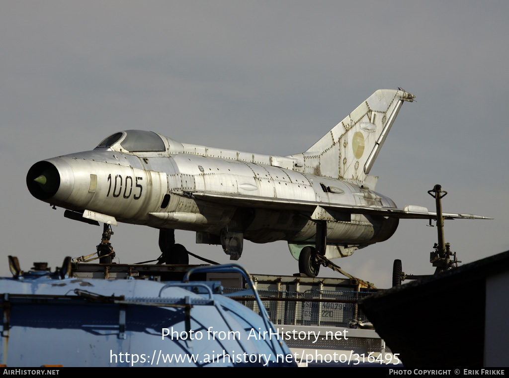 Aircraft Photo of 1005 | Mikoyan-Gurevich MiG-21F-13 | Czechoslovakia - Air Force | AirHistory.net #316495