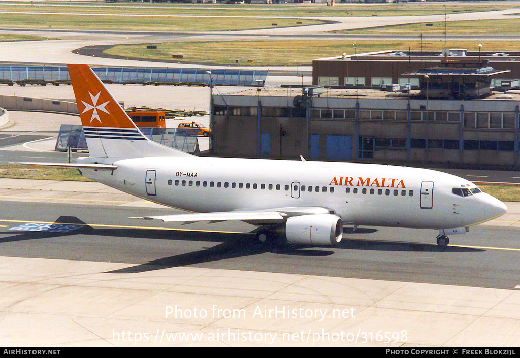 Aircraft Photo of OY-MAA | Boeing 737-5L9 | Air Malta | AirHistory.net #316598