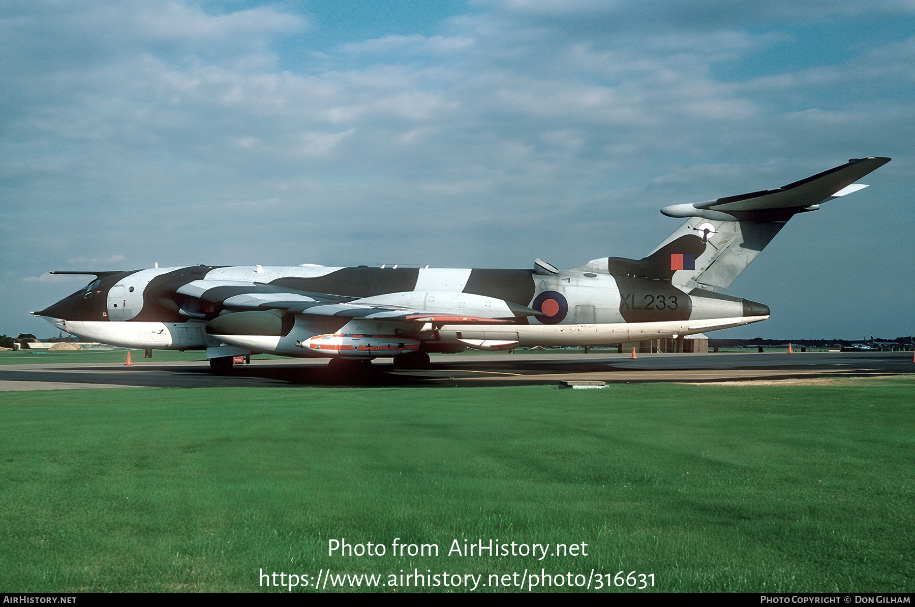 Aircraft Photo of XL233 | Handley Page HP-80 Victor B2 | UK - Air Force | AirHistory.net #316631