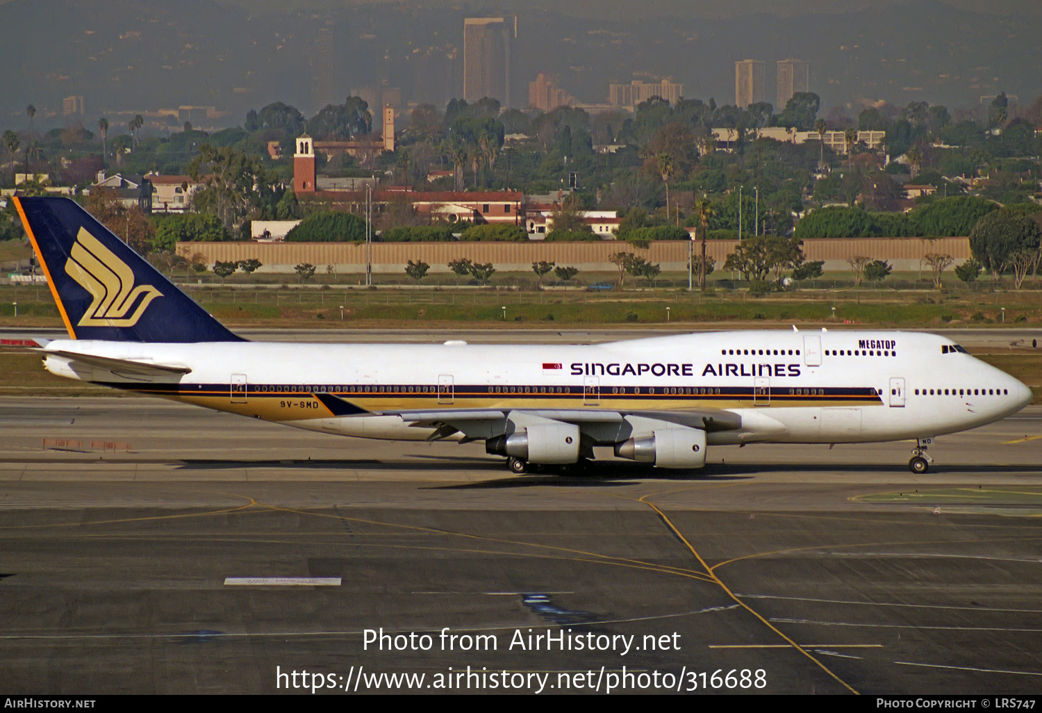 Aircraft Photo of 9V-SMD | Boeing 747-412 | Singapore Airlines | AirHistory.net #316688