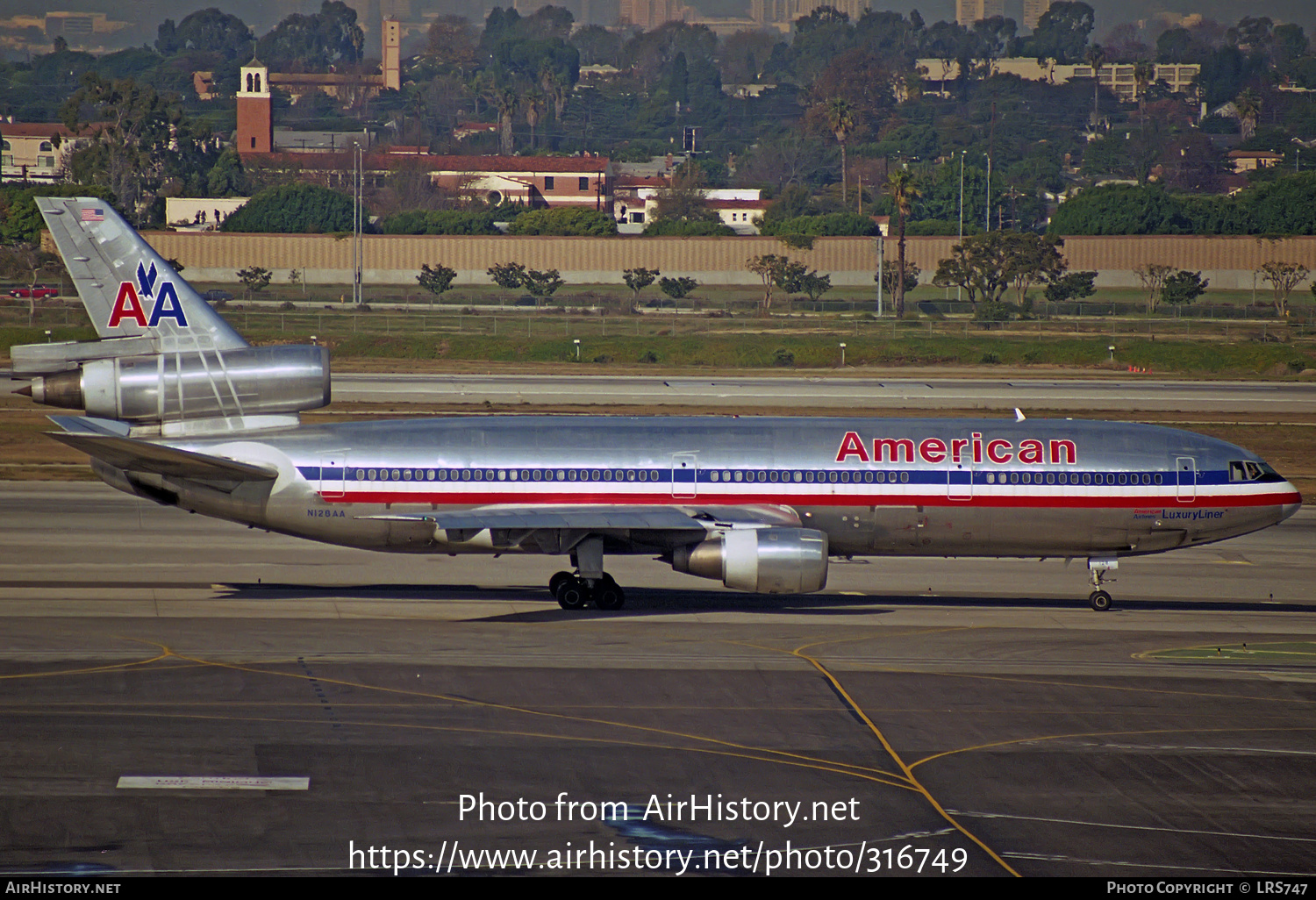 Aircraft Photo of N128AA | McDonnell Douglas DC-10-10 | American Airlines | AirHistory.net #316749