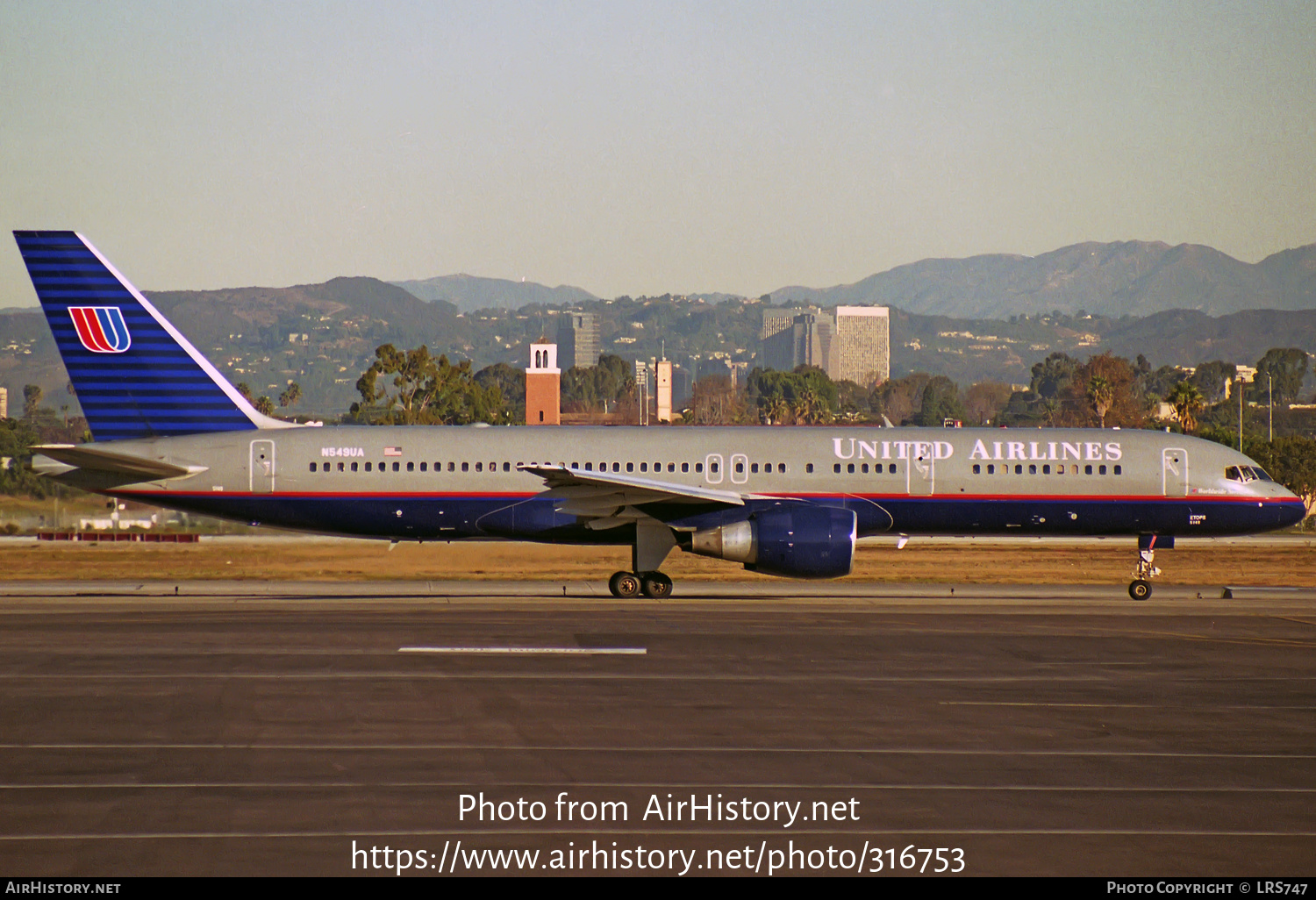 Aircraft Photo of N549UA | Boeing 757-222 | United Airlines | AirHistory.net #316753