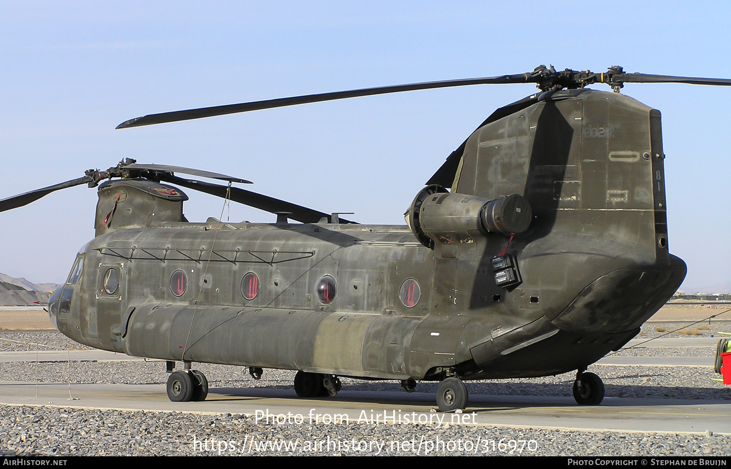 Aircraft Photo of 92-0281 / 20281 | Boeing CH-47D Chinook (414) | USA - Army | AirHistory.net #316970