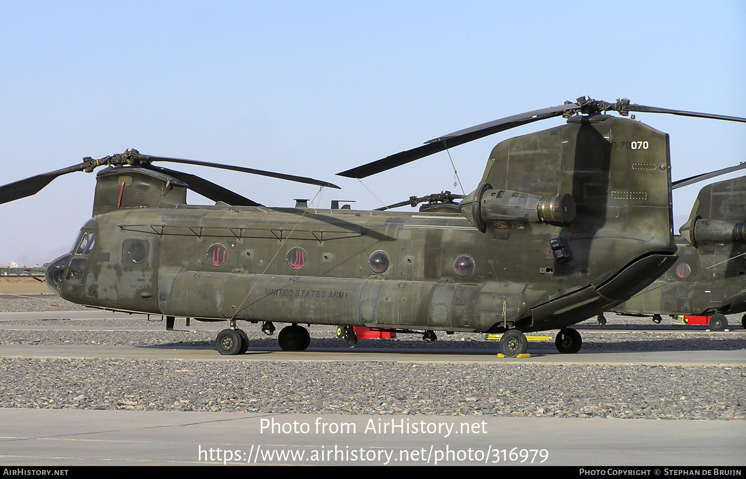 Aircraft Photo of 87-0070 / 0-70070 | Boeing CH-47D Chinook (414) | USA - Army | AirHistory.net #316979