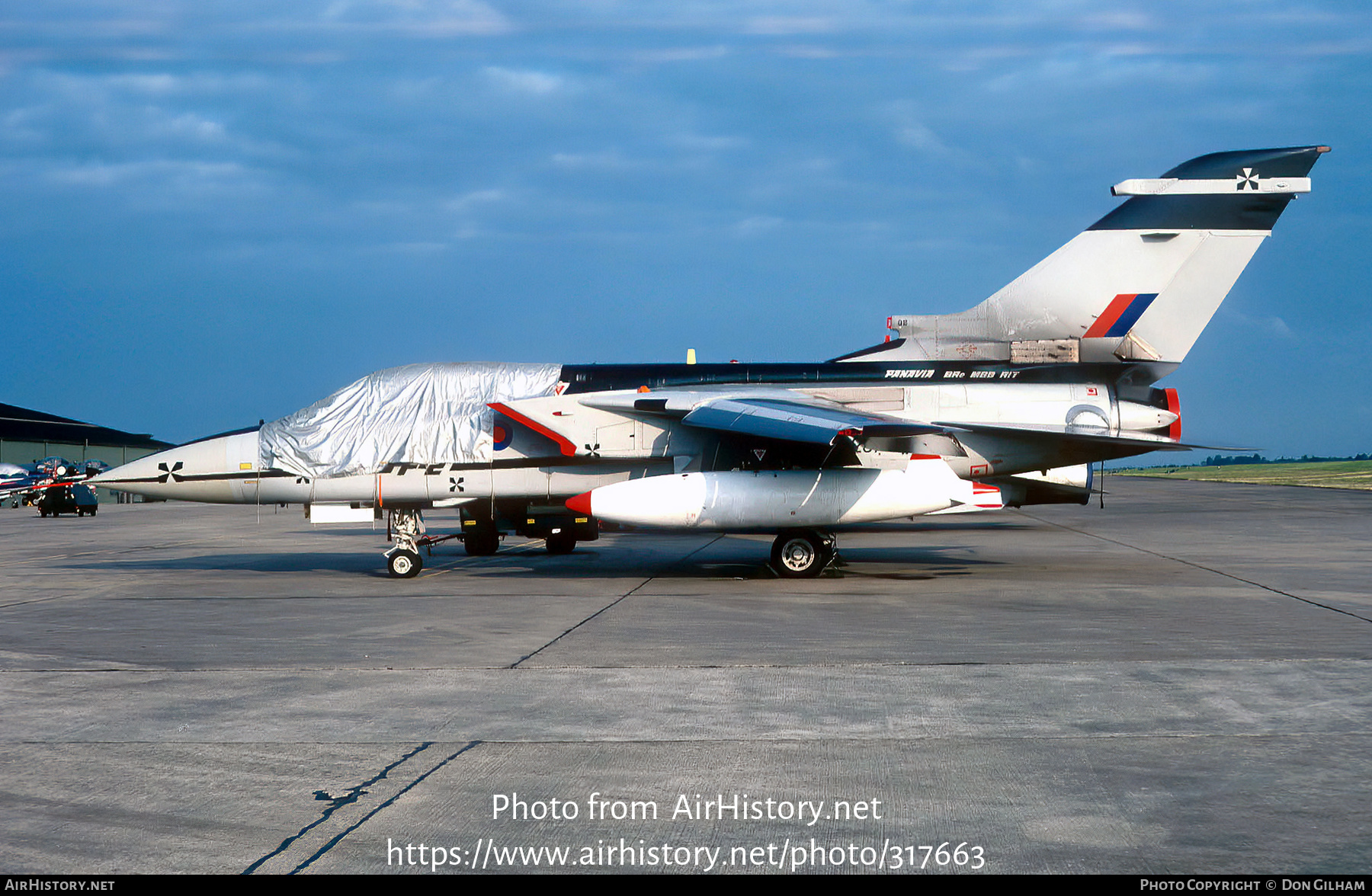 Aircraft Photo of ZA267 | Panavia Tornado F2 | UK - Air Force | AirHistory.net #317663