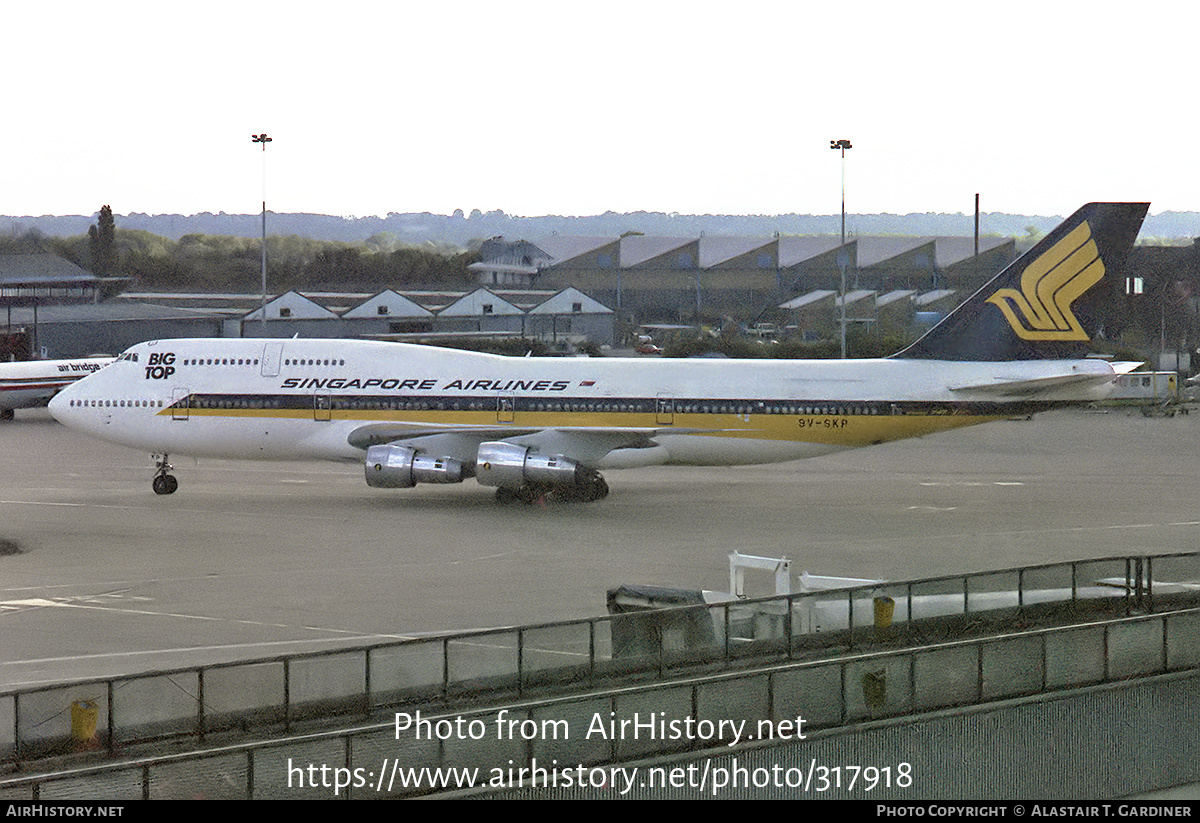 Aircraft Photo of 9V-SKP | Boeing 747-312M | Singapore Airlines | AirHistory.net #317918