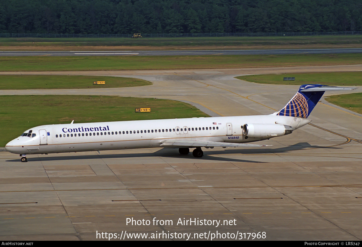 Aircraft Photo of N14840 | McDonnell Douglas MD-82 (DC-9-82) | Continental Airlines | AirHistory.net #317968