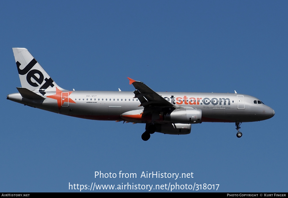 Aircraft Photo of VH-VGT | Airbus A320-232 | Jetstar Airways | AirHistory.net #318017