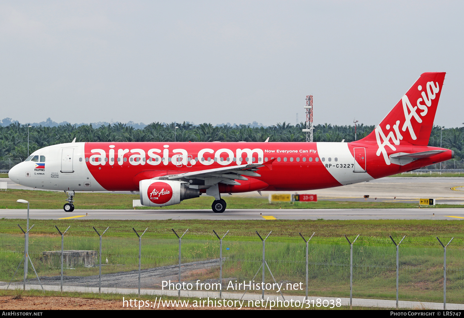 Aircraft Photo of RP-C3227 | Airbus A320-214 | AirAsia | AirHistory.net #318038