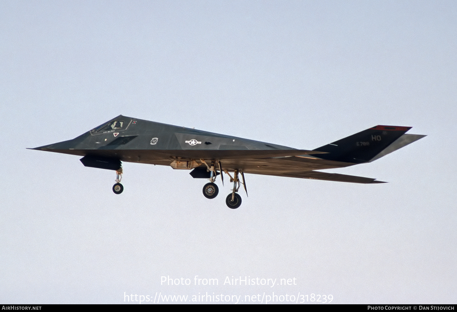 Aircraft Photo of 80-0788 / AF80-788 | Lockheed F-117A Nighthawk | USA - Air Force | AirHistory.net #318239