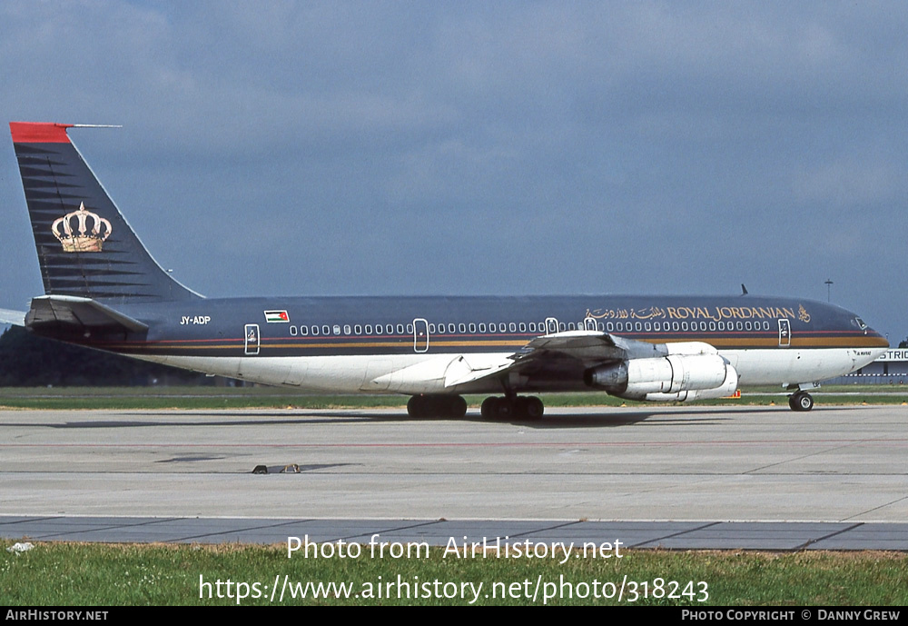 Aircraft Photo of JY-ADP | Boeing 707-3D3C | Royal Jordanian Airlines | AirHistory.net #318243