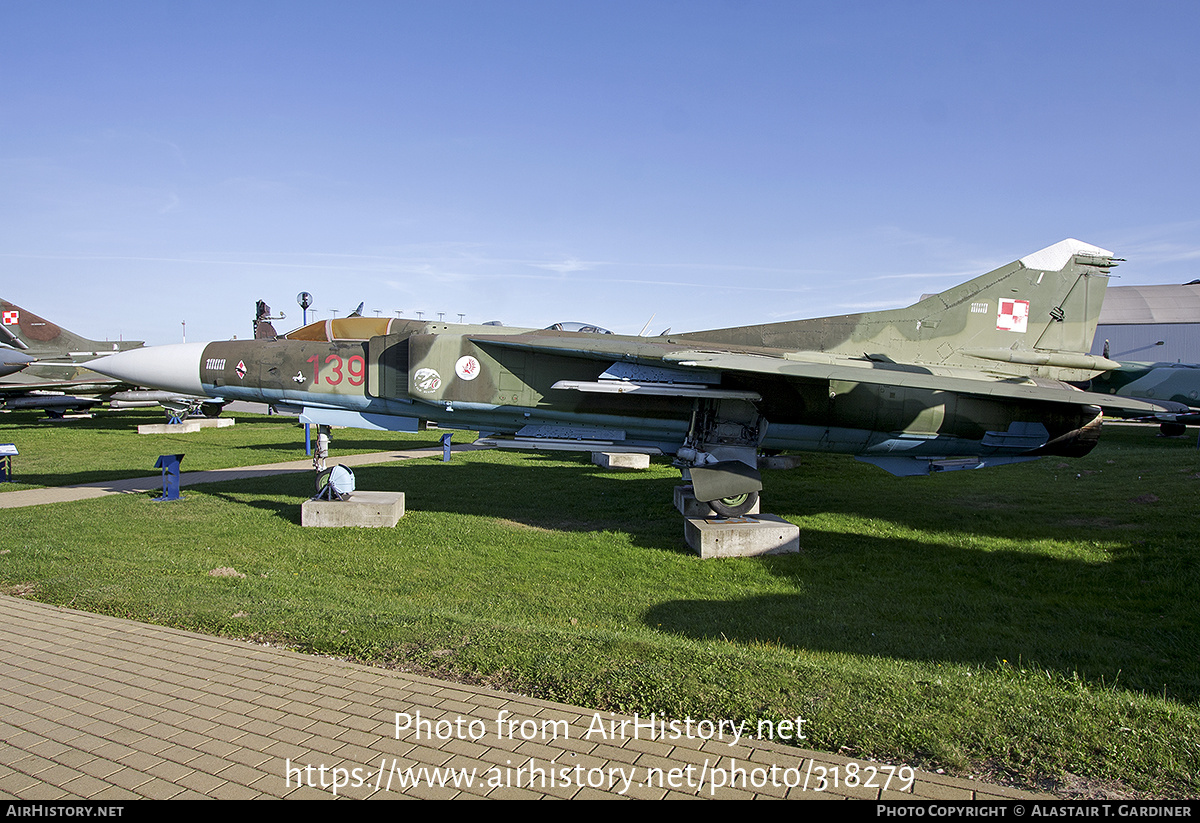 Aircraft Photo of 139 | Mikoyan-Gurevich MiG-23MF | Poland - Air Force | AirHistory.net #318279