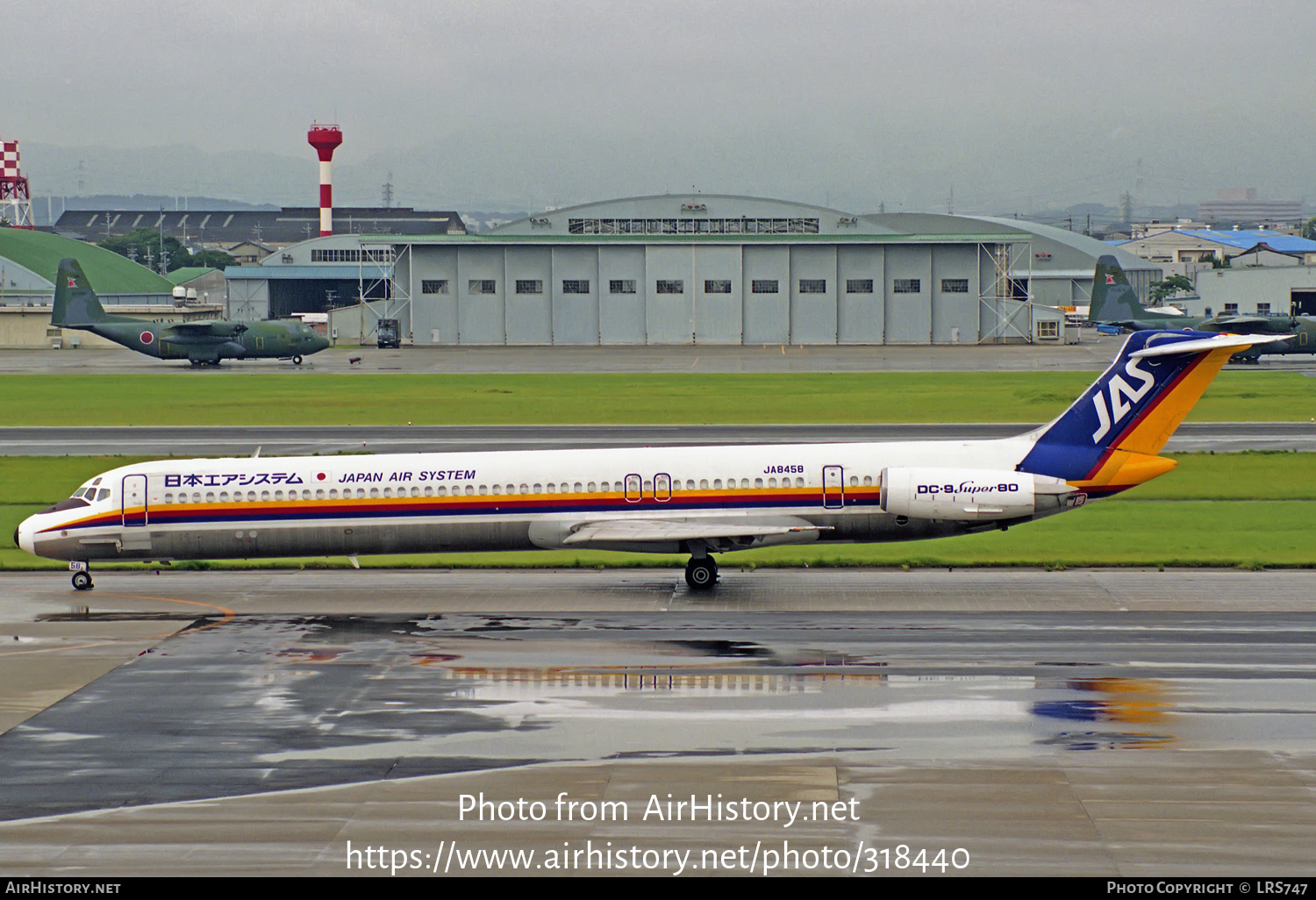 Aircraft Photo of JA8458 | McDonnell Douglas MD-81 (DC-9-81 