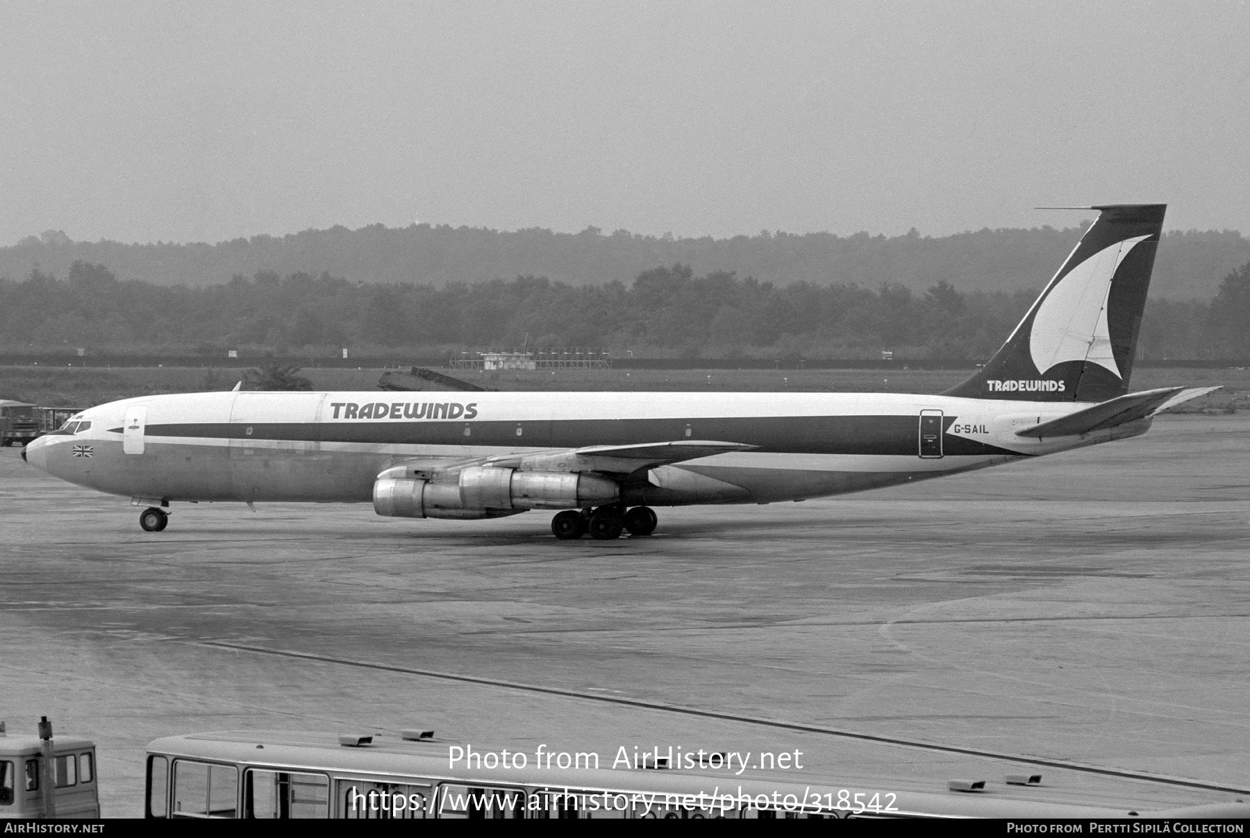 Aircraft Photo of G-SAIL | Boeing 707-323C | Tradewinds Airways | AirHistory.net #318542