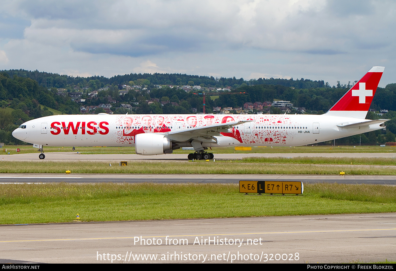 Aircraft Photo of HB-JNA | Boeing 777-3DE/ER | Swiss International Air Lines | AirHistory.net #320028