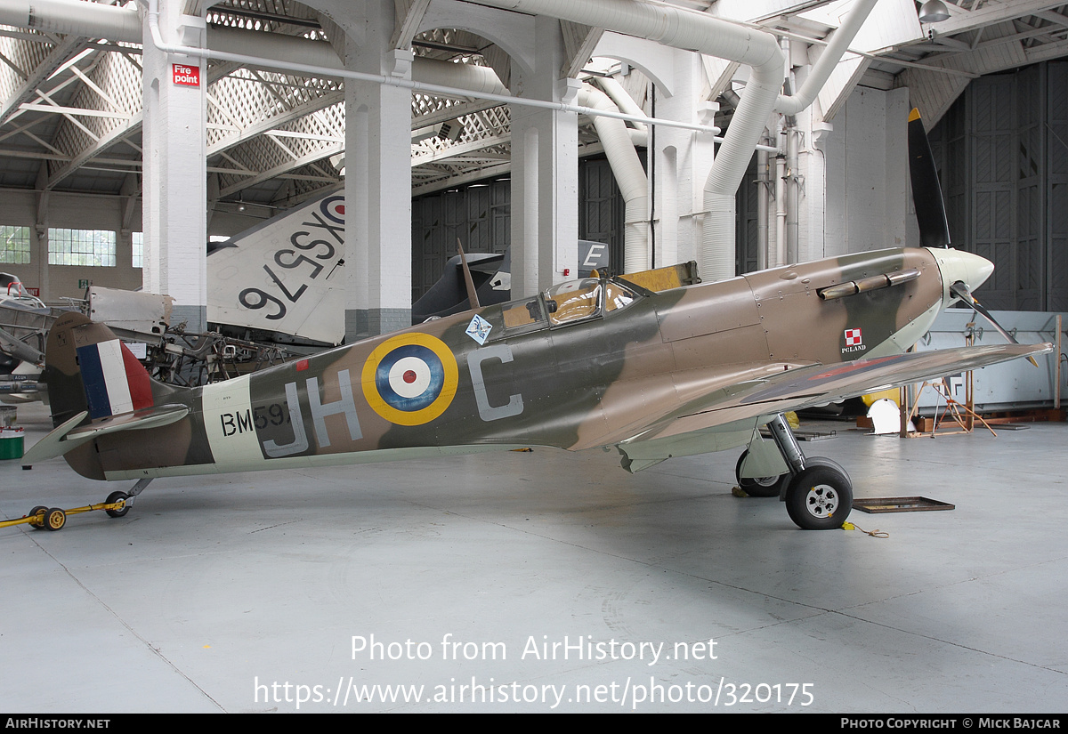 Aircraft Photo Of G Mkvb Bm Supermarine Spitfire Lf B Uk Air Force Airhistory