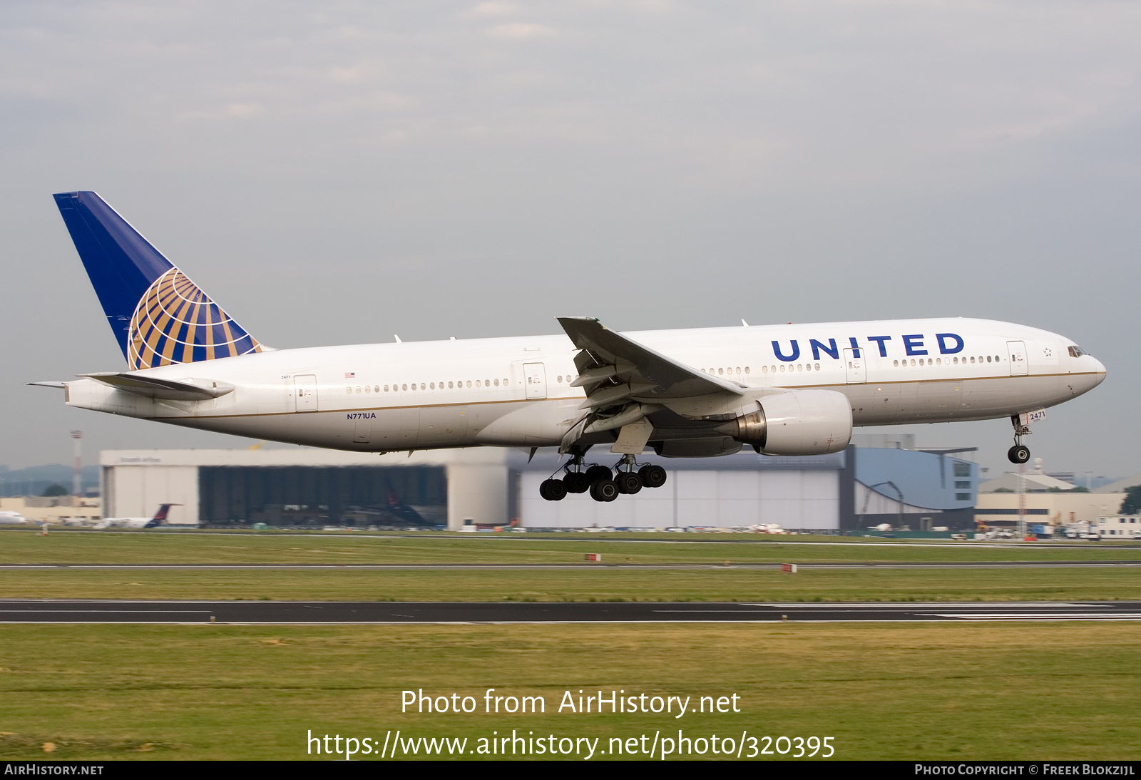 Aircraft Photo of N771UA | Boeing 777-222 | United Airlines | AirHistory.net #320395