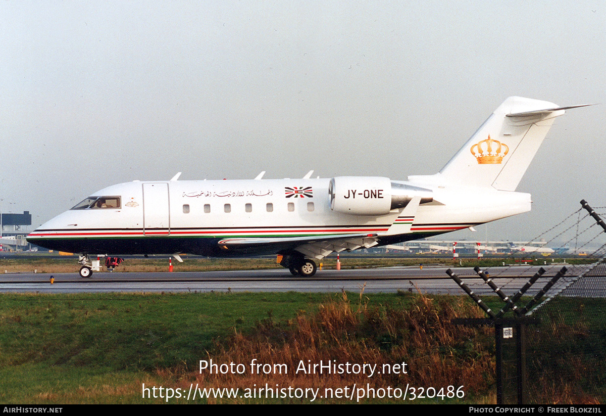 Aircraft Photo of JY-ONE | Canadair Challenger 604 (CL-600-2B16) | Hashemite Kingdom of Jordan | AirHistory.net #320486