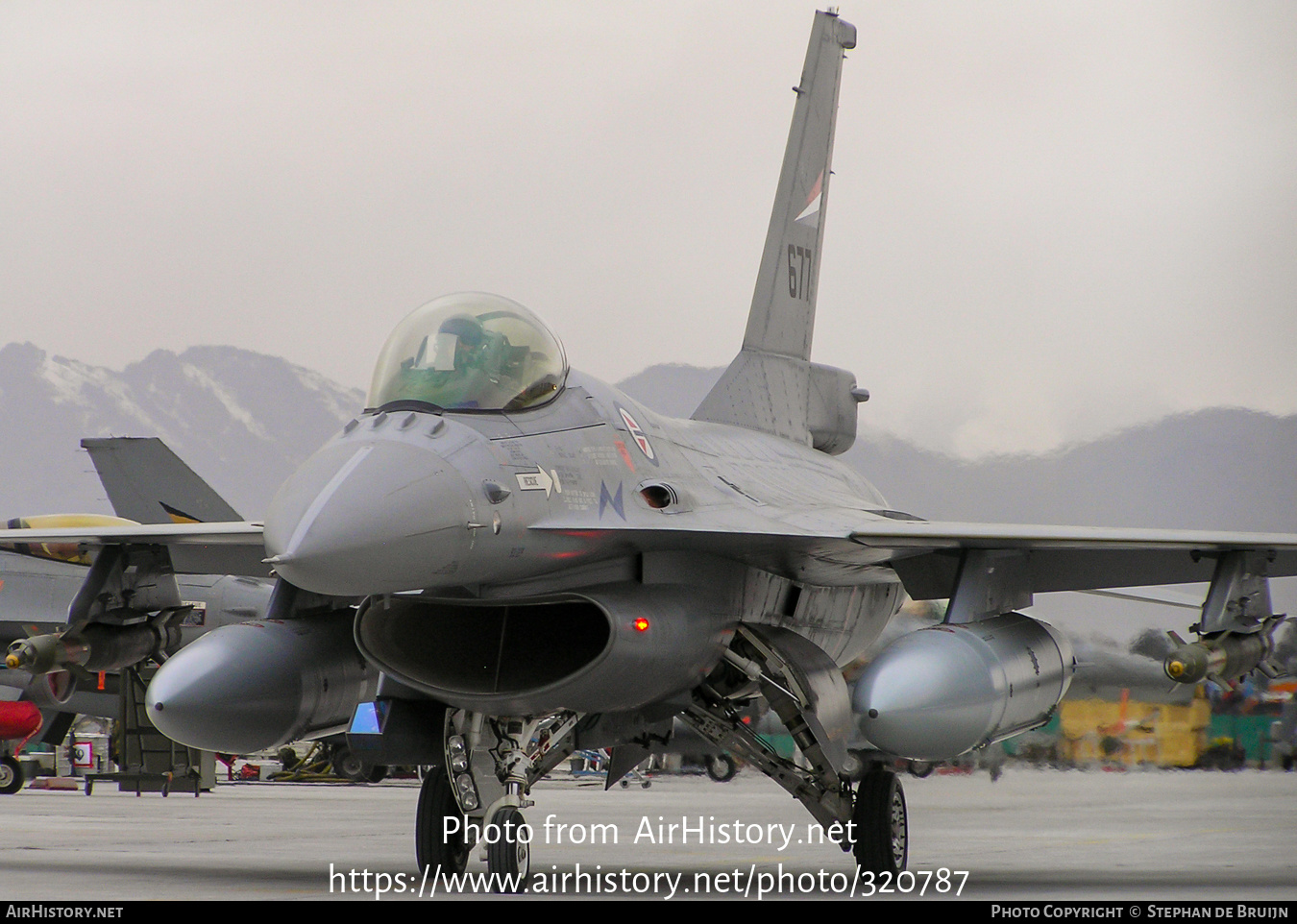 Aircraft Photo of 677 | General Dynamics F-16AM Fighting Falcon | Norway - Air Force | AirHistory.net #320787