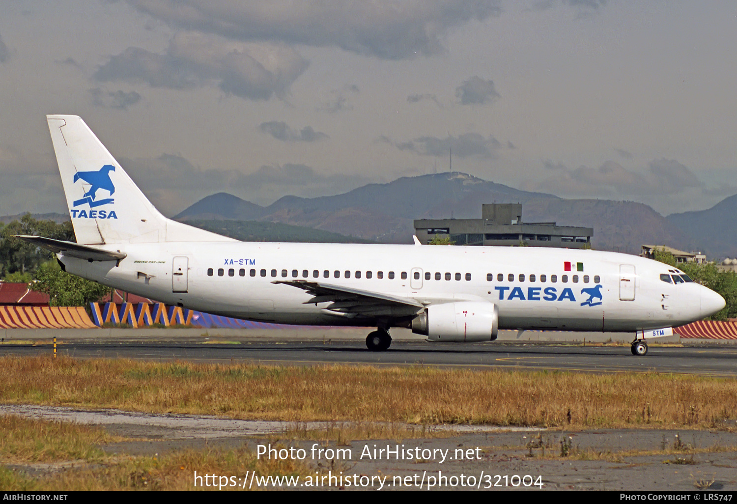 Aircraft Photo of XA-STM | Boeing 737-3K2 | TAESA - Transportes Aéreos Ejecutivos | AirHistory.net #321004