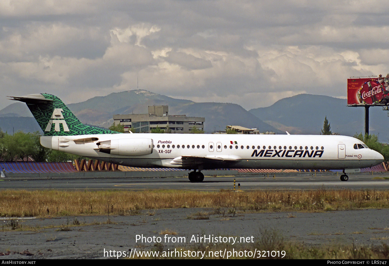 Aircraft Photo of XA-SGF | Fokker 100 (F28-0100) | Mexicana | AirHistory.net #321019