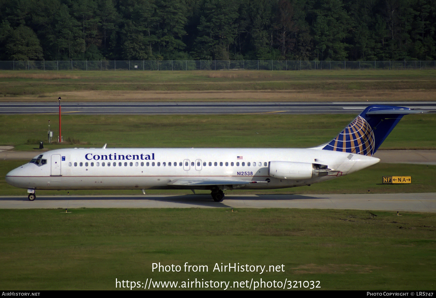 Aircraft Photo of N12538 | McDonnell Douglas DC-9-32 | Continental Airlines | AirHistory.net #321032