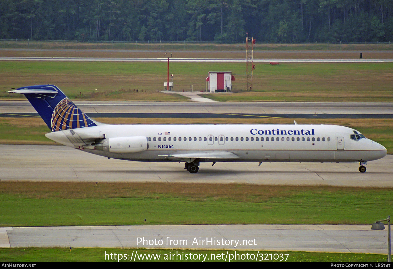 Aircraft Photo of N14564 | McDonnell Douglas DC-9-31 | Continental Airlines | AirHistory.net #321037