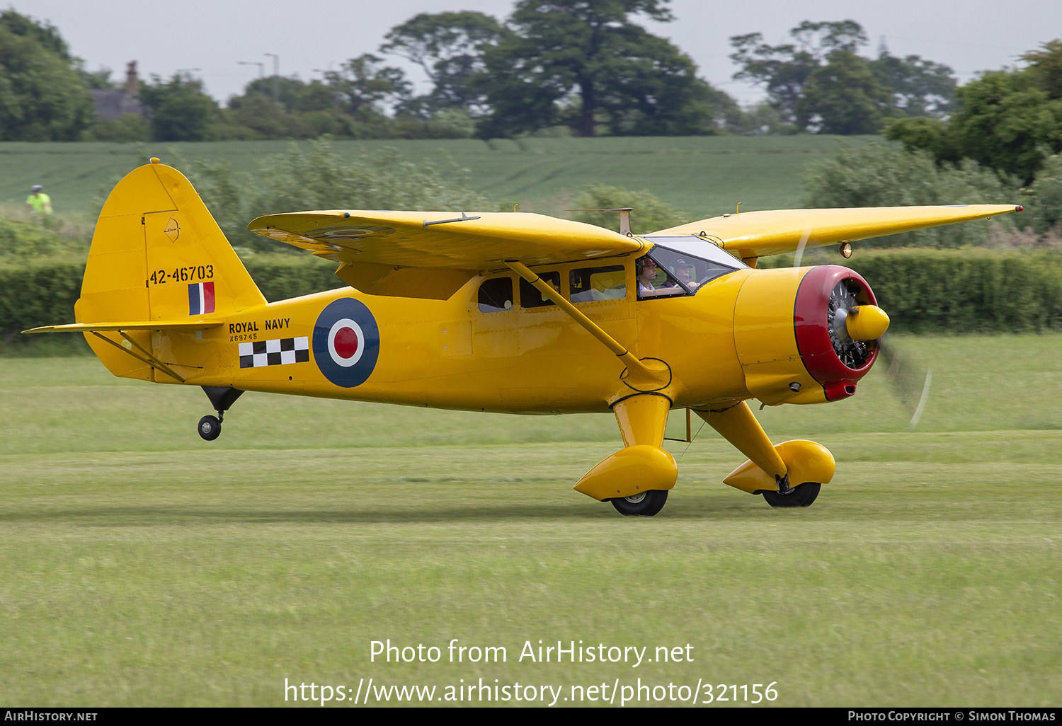 Aircraft Photo of N69745 / 42-46703 | Stinson AT-19 Reliant (V-77) | UK - Navy | AirHistory.net #321156