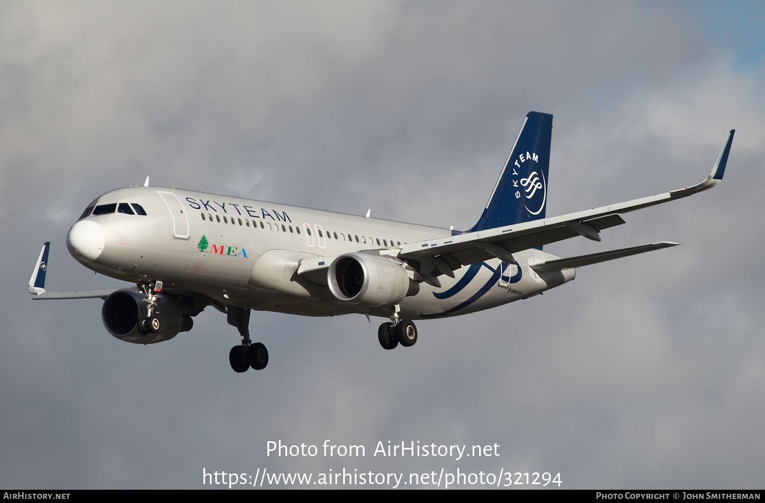 Aircraft Photo of F-OMRD | Airbus A320-214 | MEA - Middle East Airlines | AirHistory.net #321294